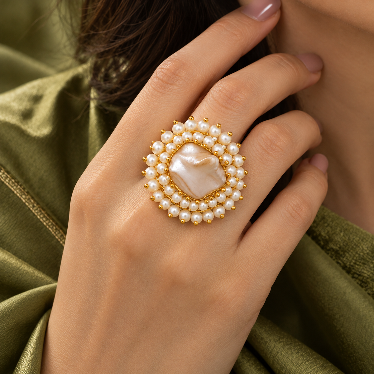 Handmade Brass Baroque Pearl Statement Ring, Handcrafted Beaded Cluster Cocktail Ring, Artisan Wire-Wrapped Brass Jewelry for Women