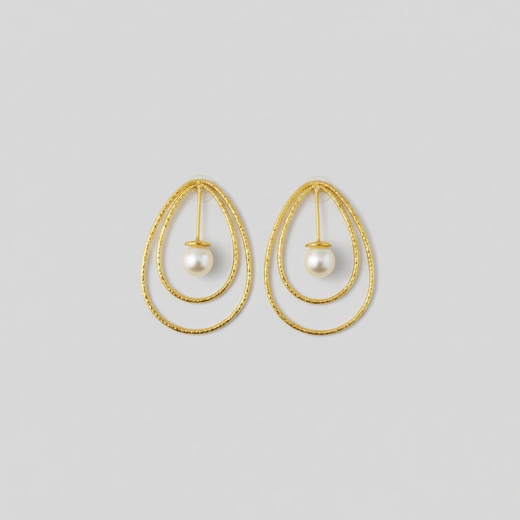 ✨Timeless Everyday Elegance-Lightweight Brass Pearl Earrings ✨
